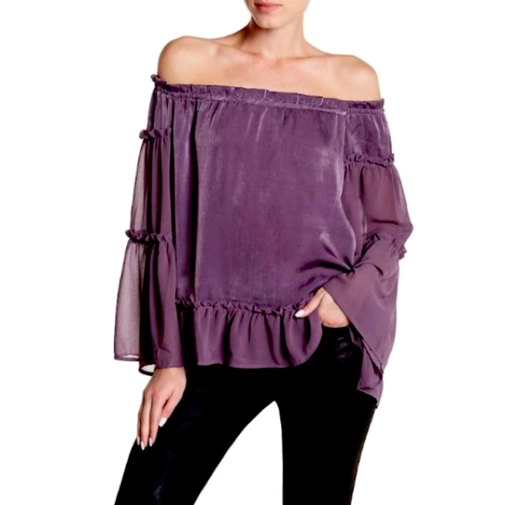 Harlowe & Graham Silky Off-Shoulder Bell Sleeve Tp